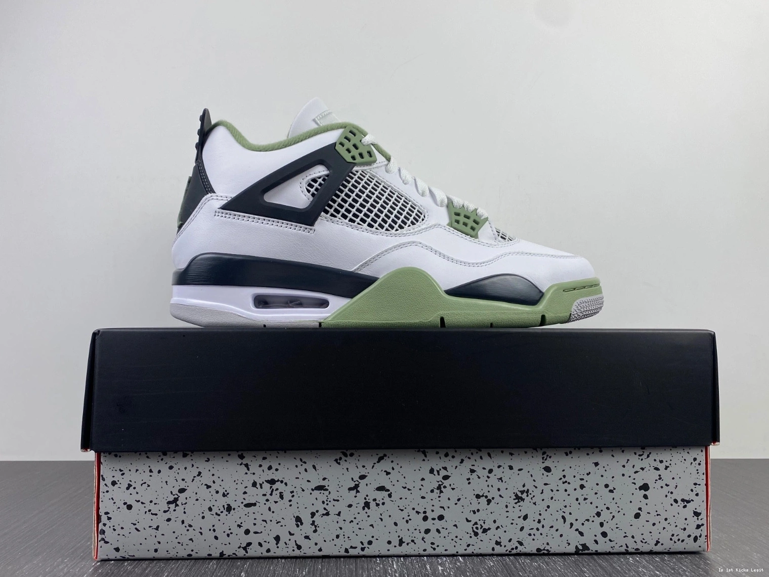 Jordan Seafoam Air WMNS AQ9129-103 Green 4 Oil 0407